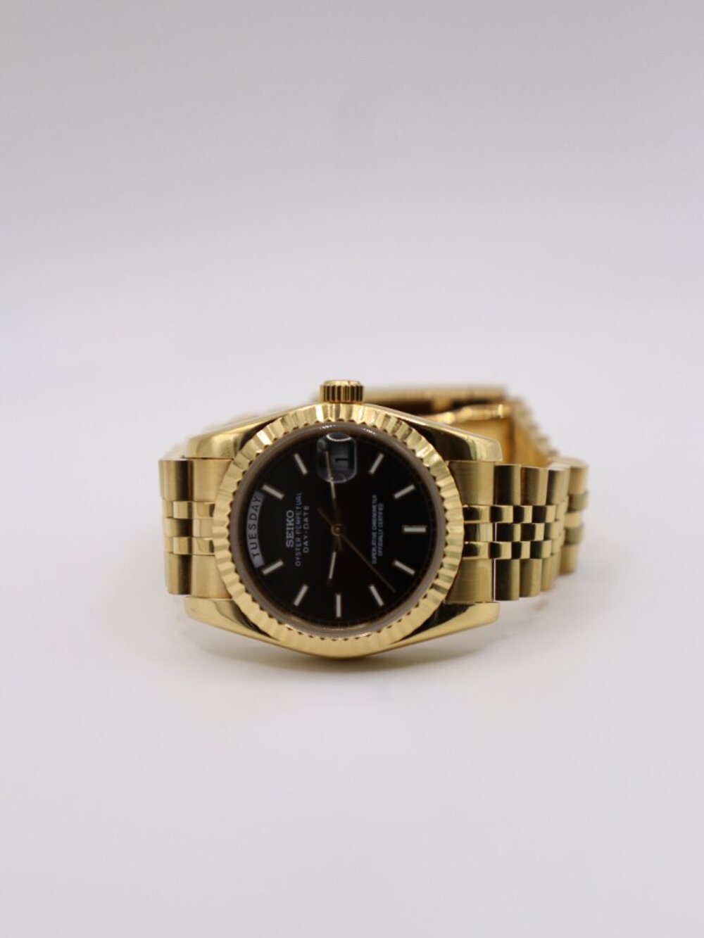 Seiko Mod Day-Date Exhibition Watch – 36mm Automatic Luxury Timepiece - Picture 5 of 7